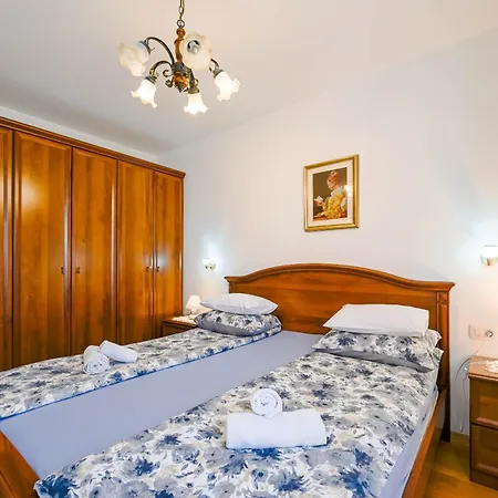 Emma Apartment