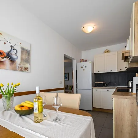 Apartment Emma *