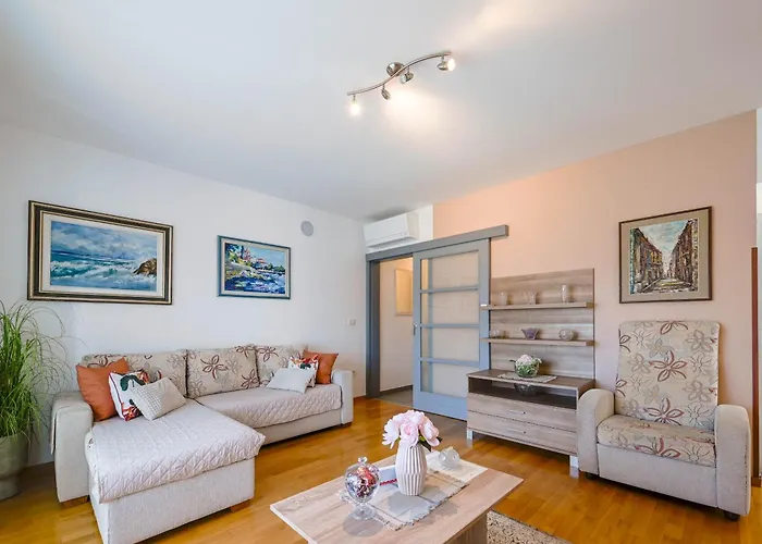 Apartament Emma